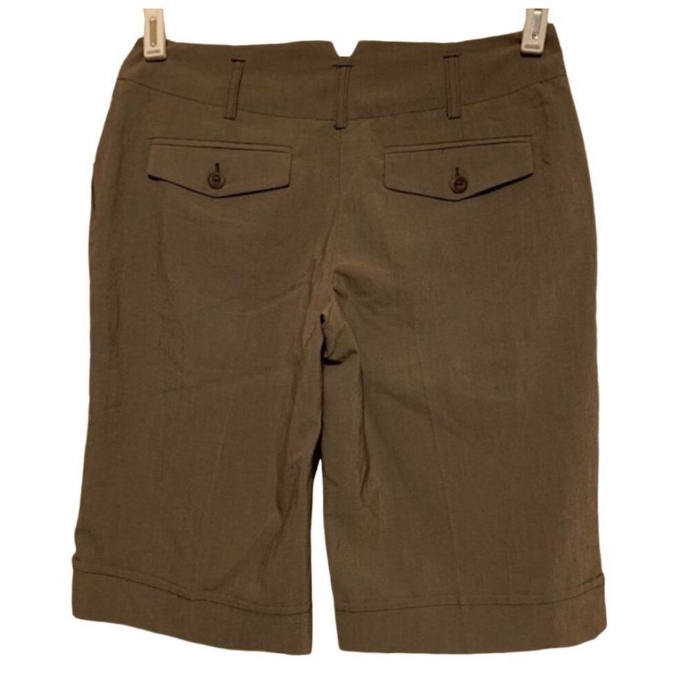 A. BYER SIZE 7 BROWN STRETCH SHORTS-NWT